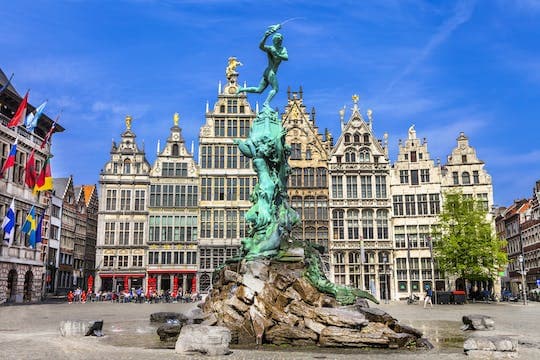 Antwerp and Ghent Day Trip with Transport from Brussels