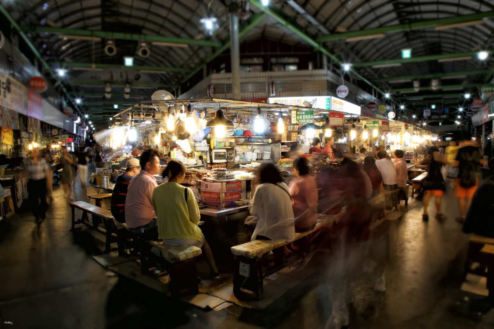 Seoul Walking Tour: Gwangjang Market Unique Food Tour | South Korea