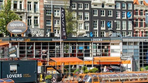 Amsterdam: Madame Tussauds Entry Ticket + Canal Cruise Day Tours