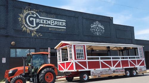 Narrated Sightseeing Tractor Tour of Nashville Day Tours