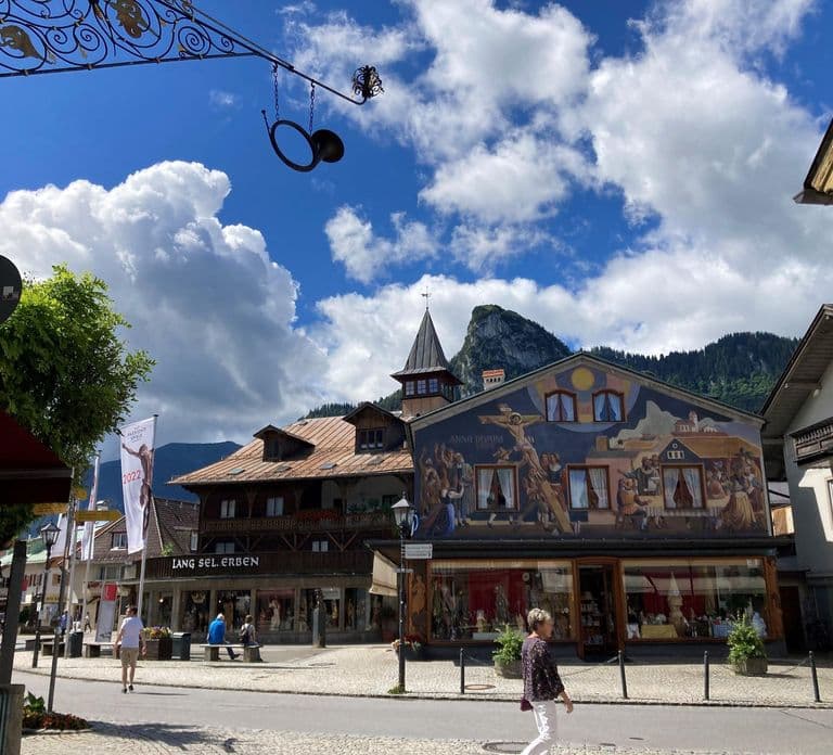 Munich: Neuschwanstein Castle Chinese Day Tour