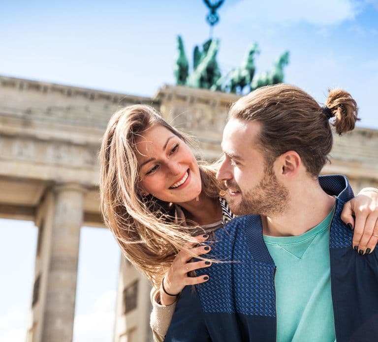 Berlin Essentials: Private Photoshoot at Berlin's top sites