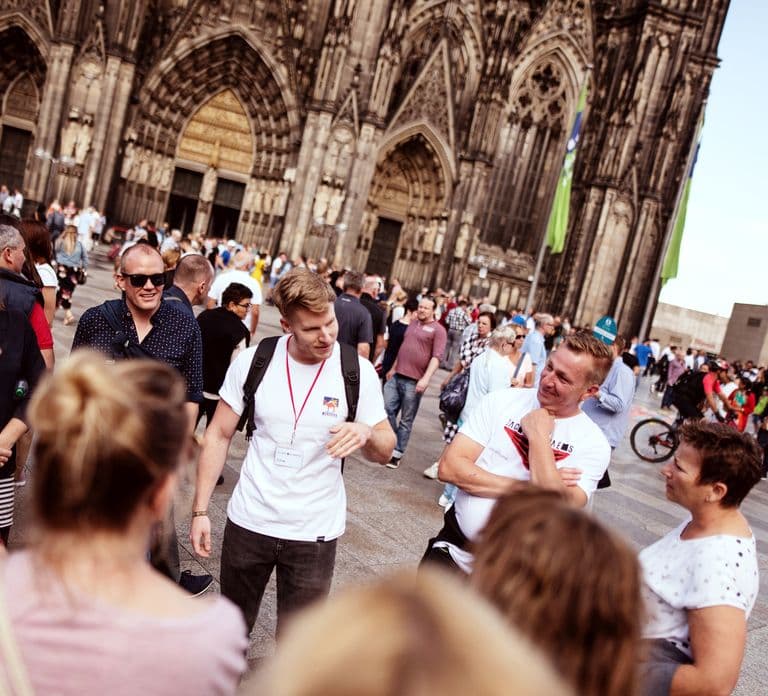 Cologne: Brewery Tour with 3 Kölsch Beer Tastings