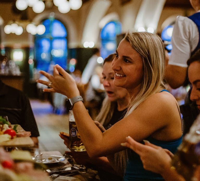 Munich: Beer and Food Tour with Dinner & Oktoberfest Museum