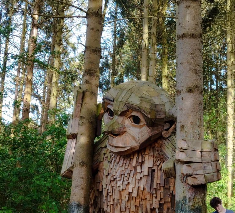 Copenhagen: Six Forgotten Giant Sculptures Tour by Bus