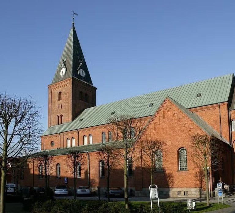 Denmark: Tour of Aalborg in Spanish
