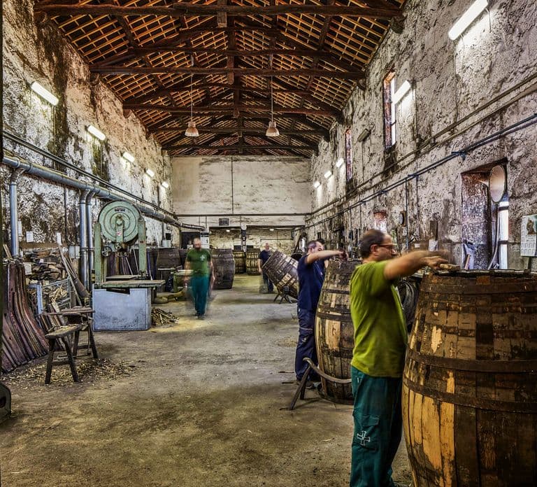 Porto: Cockburn’s Port Lodge Tour and Tasting