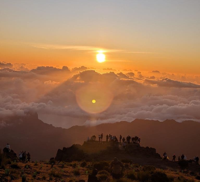 From Funchal: Pico Arieiro Sunrise with Optional Breakfast