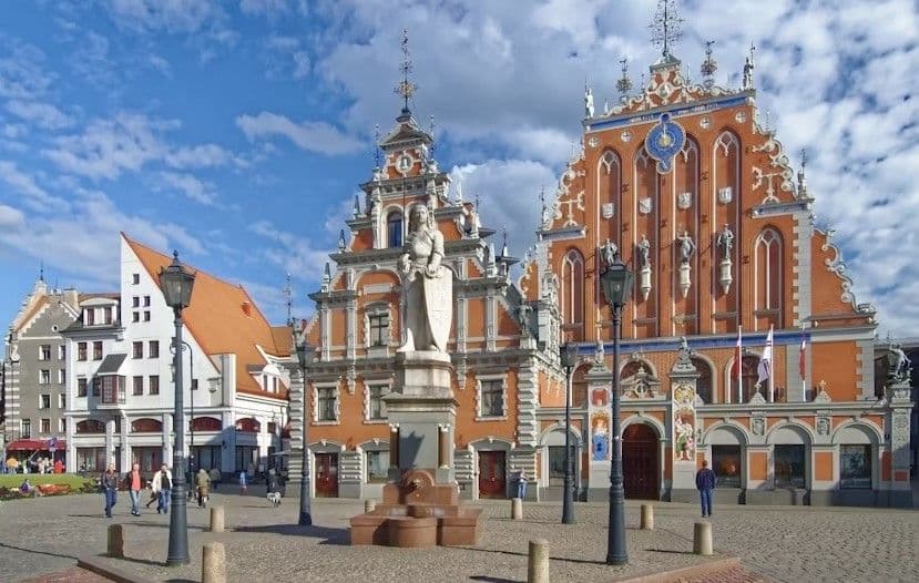 Self-Guided Discovery Walk in Riga - The Essential Old Town and its Secrets