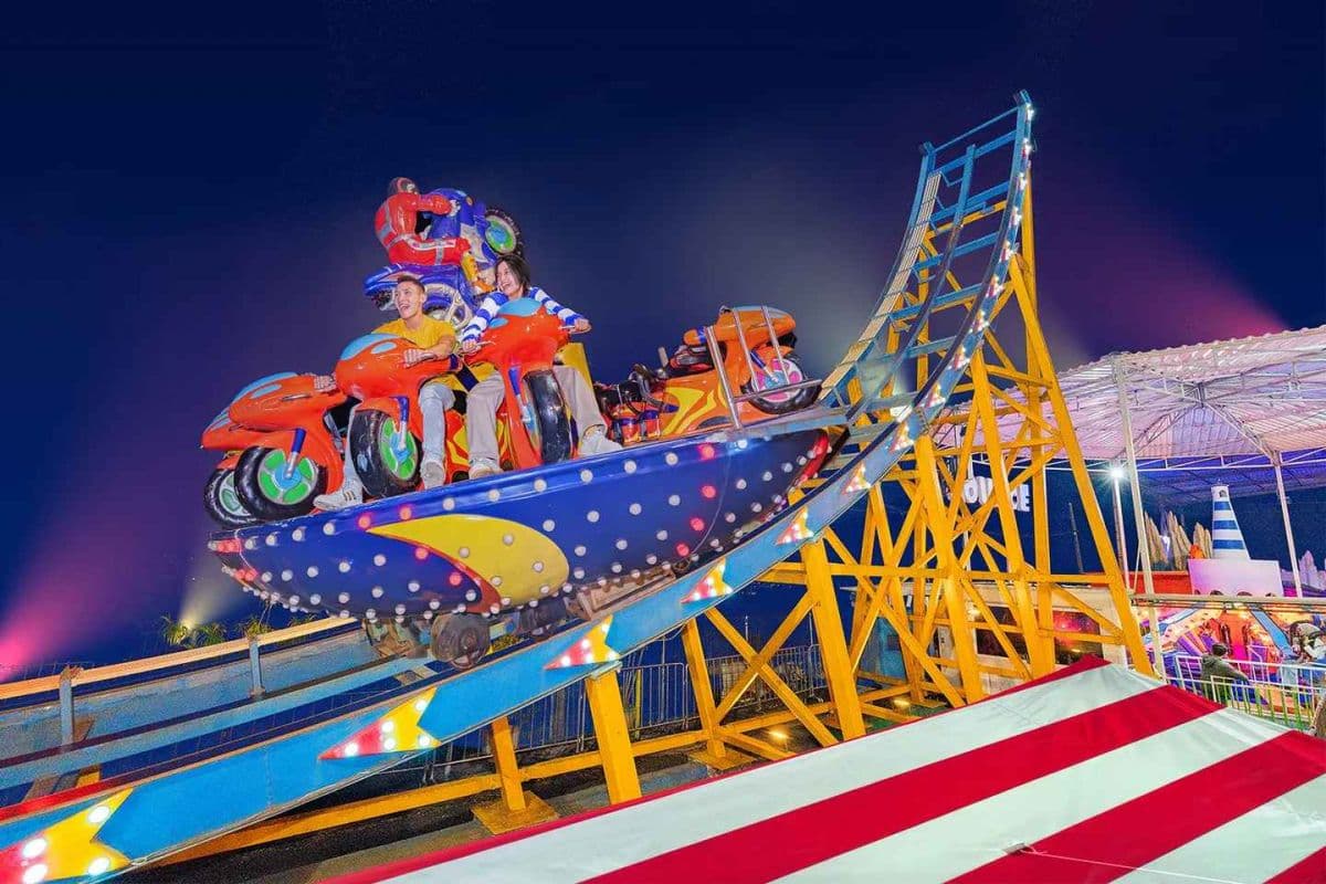 Batu Night Spectacular