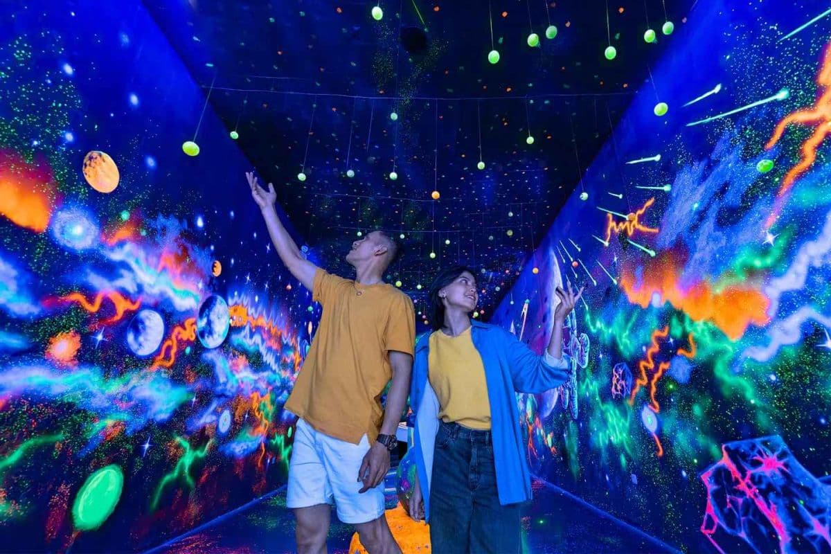 Milenial Glow Garden