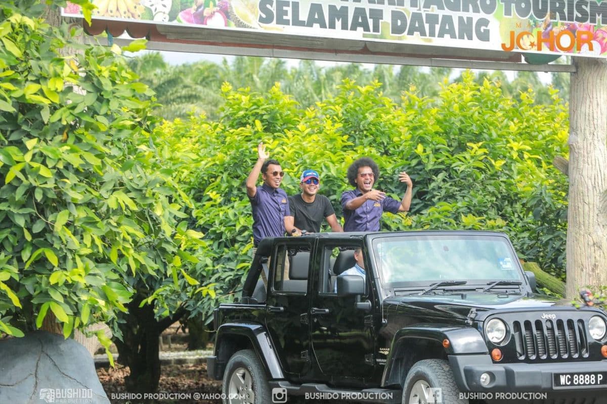 Desaru Fruit Farm  - G Wagon Riding Tour