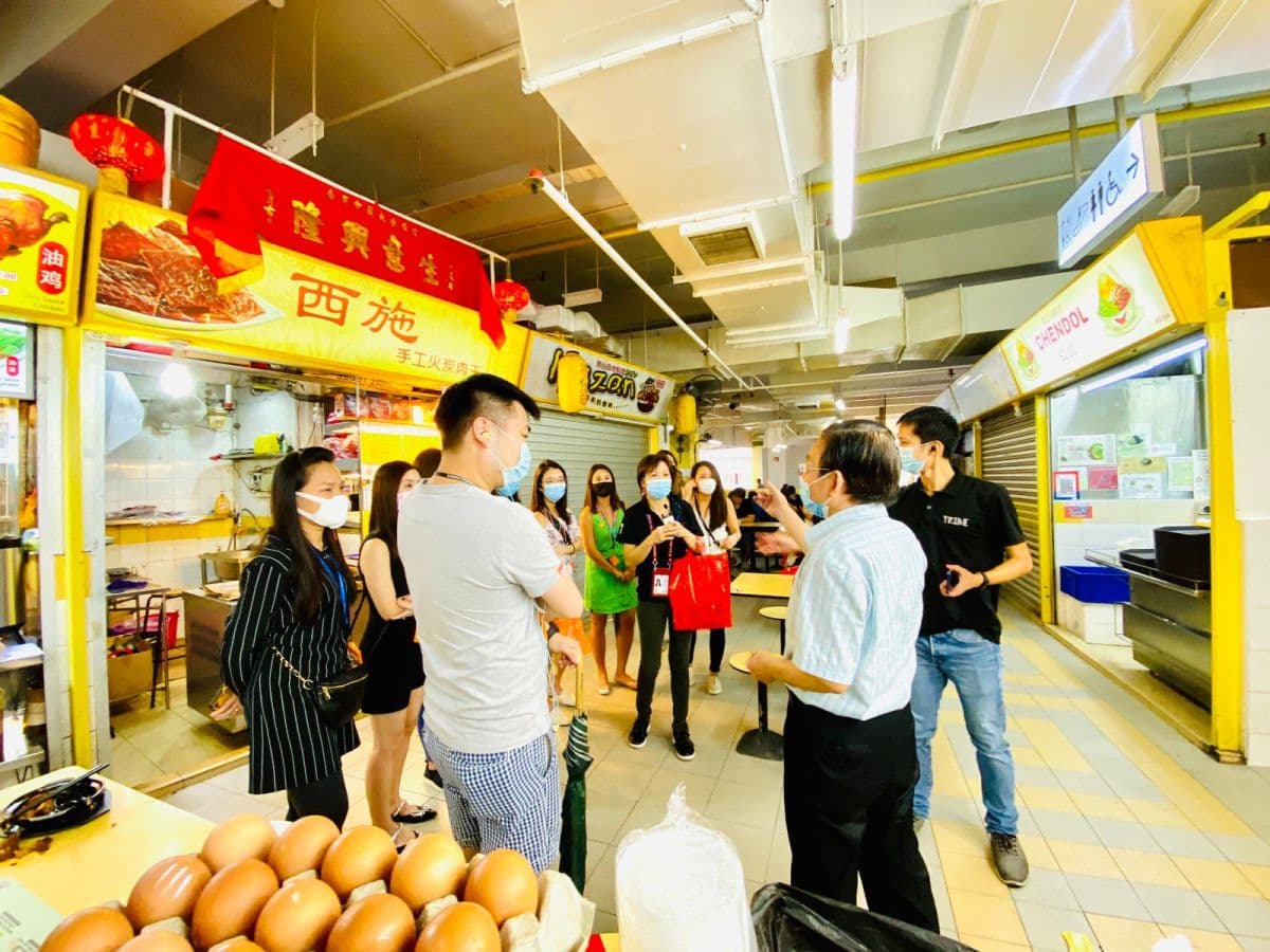 Singapore Food Tours – Chinatown Complex Hawker Center