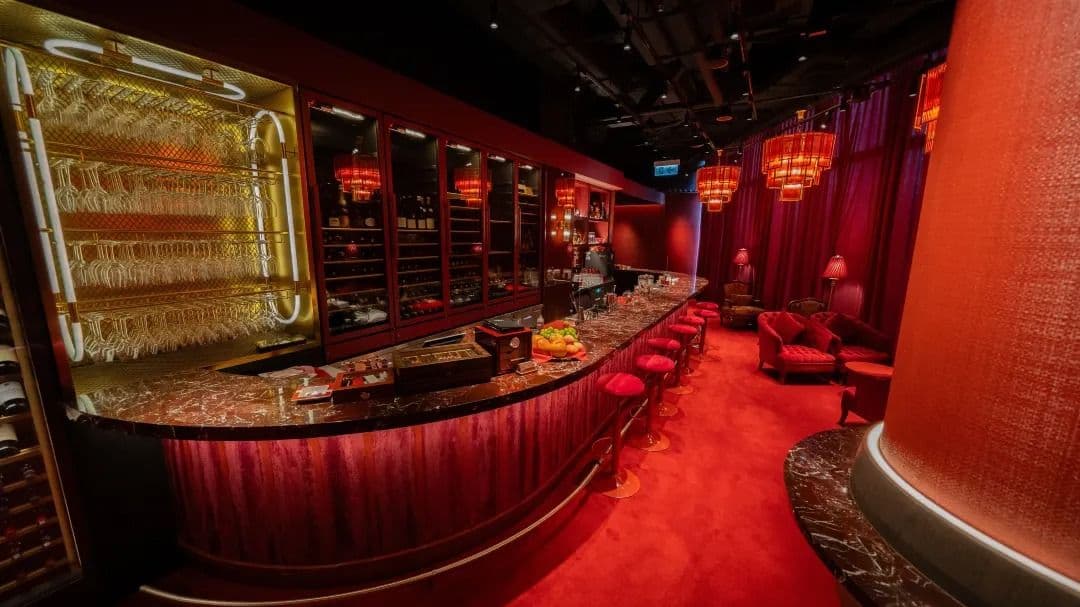 LUBUDS | RED ROOM - THE SPEAKEASY BAR | Oriental-Themed Cocktail Experience