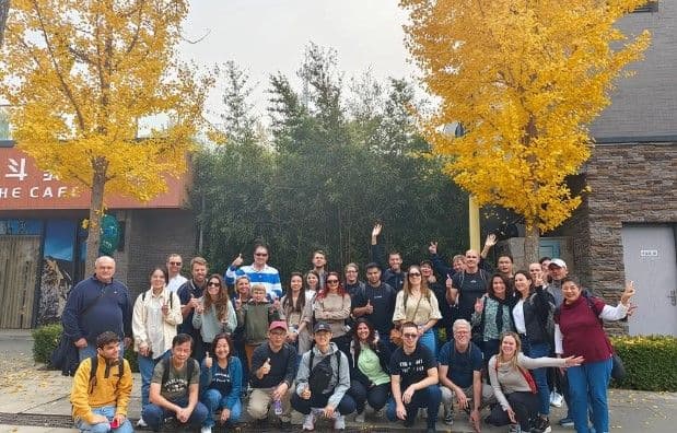 Mutianyu Great Wall Round-trip by ZANBUS with Tickets, Daily Departure 8/9/10 AM