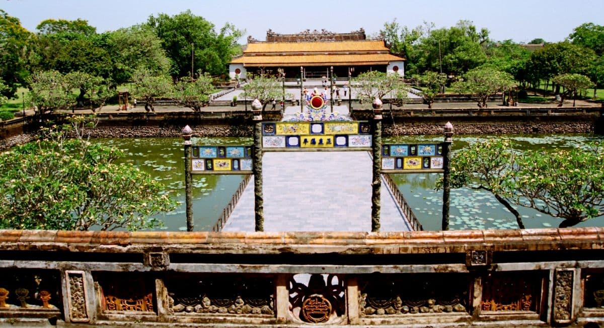 Hue City Tour from Hoi An - Small Group