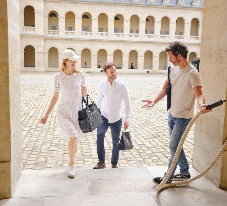 Invalides Museum - WWI & WWII - Guided Tour up to 8 guests