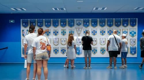 Orange Vélodrome Stadium: Fast Track + Self-Guided Tour Youth