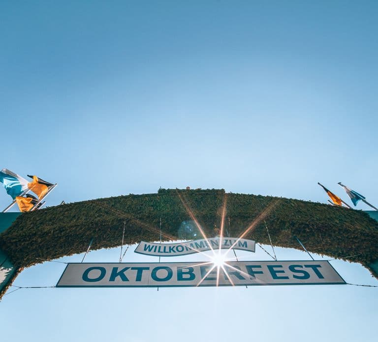 München: Oktoberfest Experience and Lunch in Tent