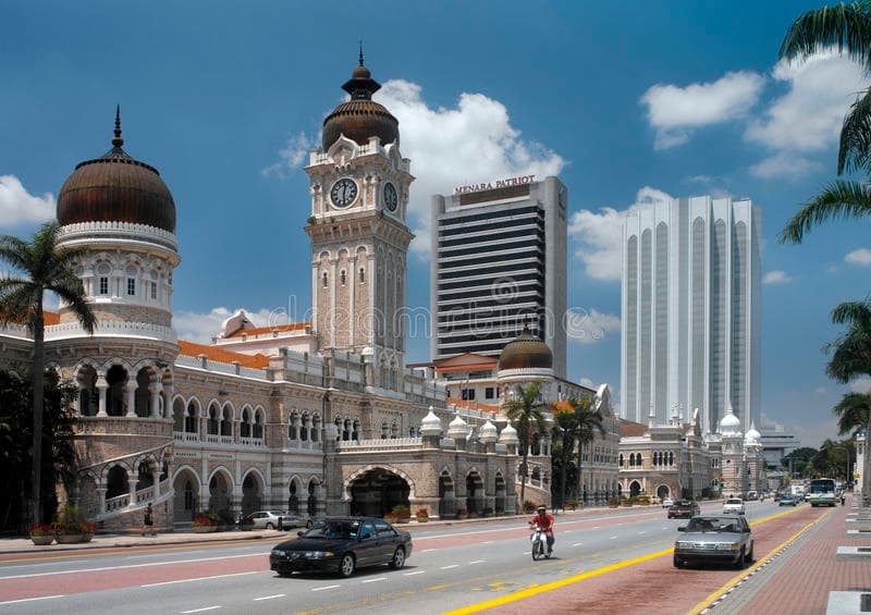 Top 15 Things to Do in Kuala Lumpur: From Sky-High Views to Street Food Adventures